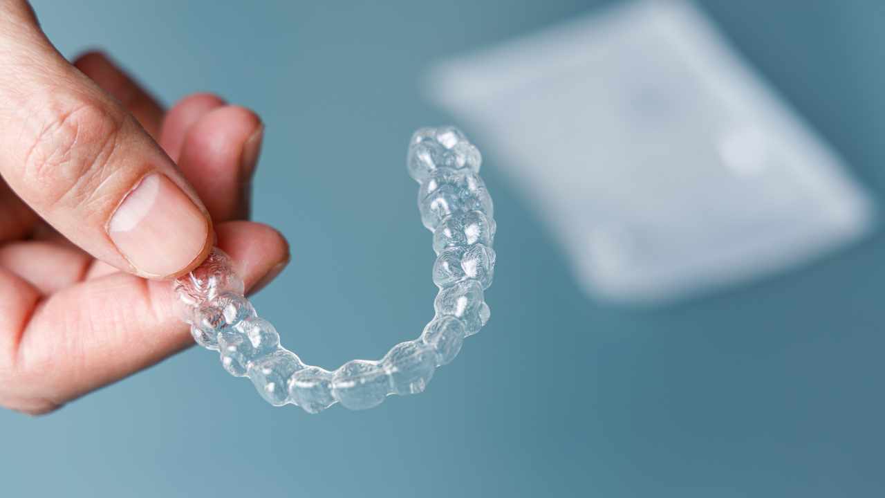 Improve Your Smile with Roslyn Heights Invisalign Treatment
